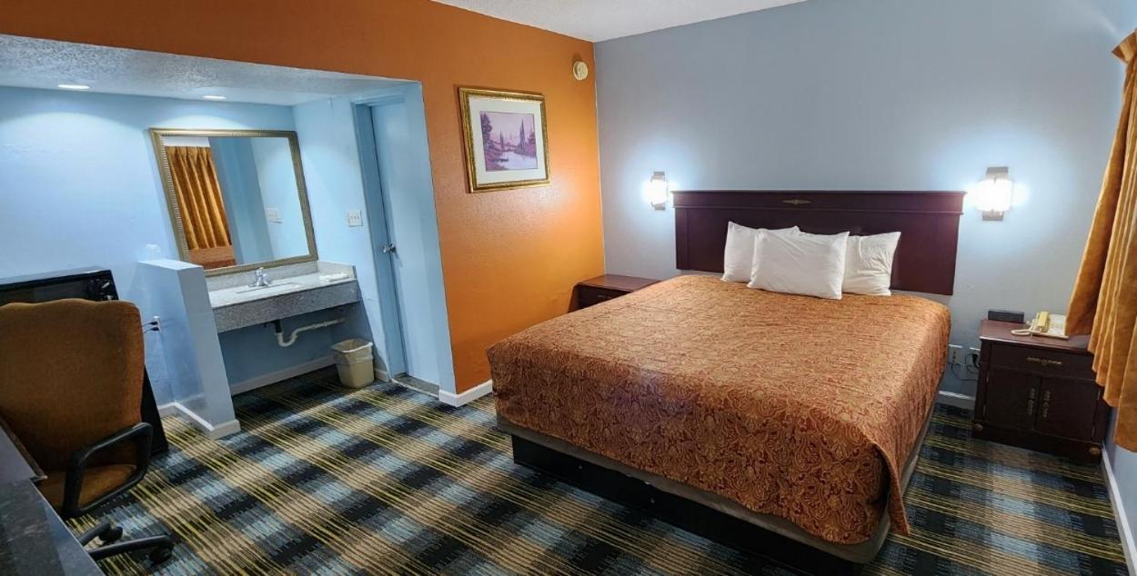 Town House 2* Cape Girardeau